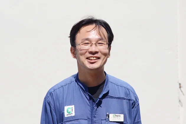 勝部　真良